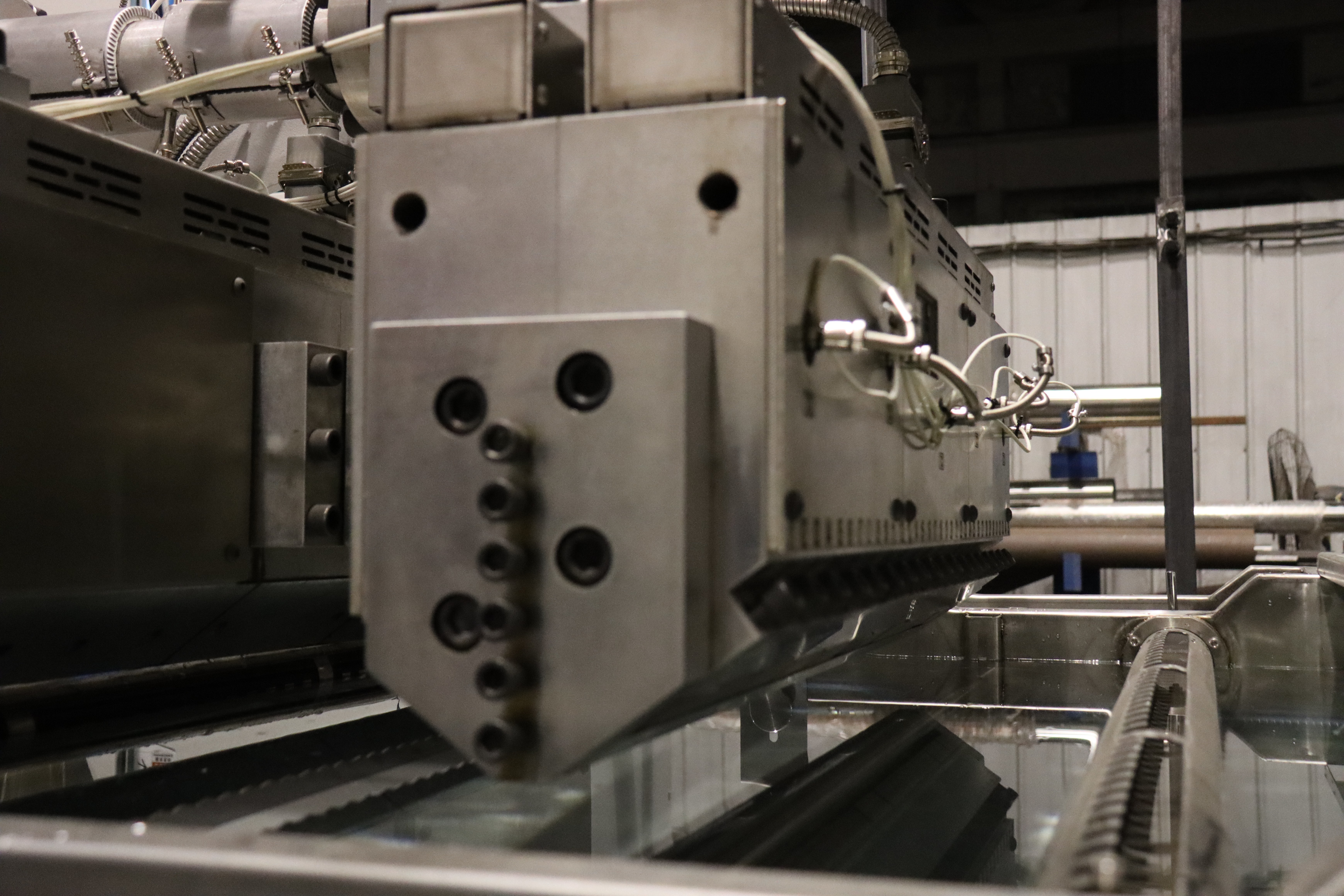 Plastic Flat Yarn Tape Extrusion Line Reliable Polypropylene Bag Woven Bag Flat Yarn Making